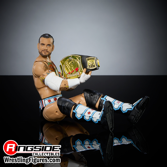 CM Punk (MITB 2011) - WWE Ultimate Edition Ringside Exclusive image